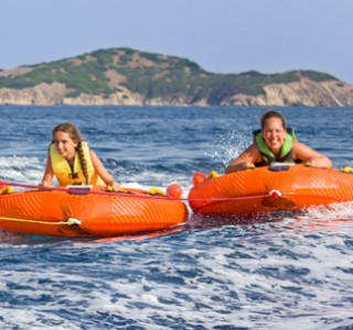 Boat ride tour Dubai Donut Ride