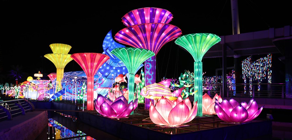 Theme Parks Dubai Glow Garden