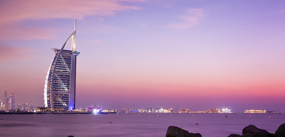 Dubai Night Tour With Dinner At Burj Al Arab